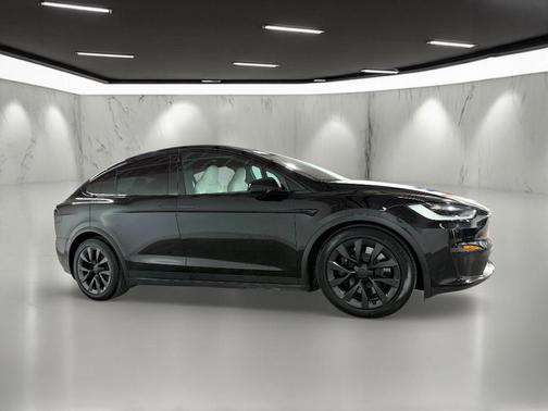 2022 Tesla Model X Dual Motor All-Wheel Drive
