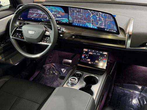 Stellar Black Metallic 2026 Cadillac VISTIQ Sport