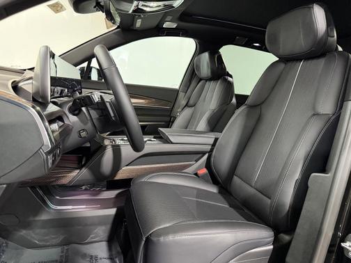 Stellar Black Metallic 2026 Cadillac VISTIQ Sport