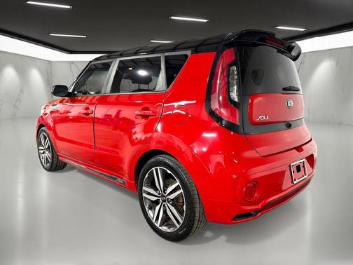 2019 Kia Soul +