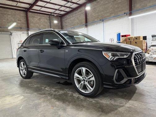 Mythos Black Metallic 2021 Audi Q3 45 S line Premium Plus