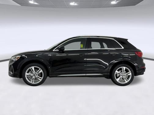Mythos Black Metallic 2021 Audi Q3 45 S line Premium Plus