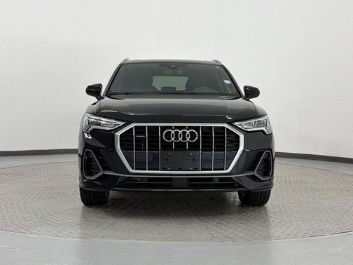 Mythos Black Metallic 2021 Audi Q3 45 S line Premium Plus