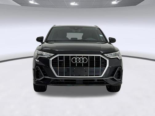 Mythos Black Metallic 2021 Audi Q3 45 S line Premium Plus