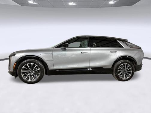 Argent Silver Metallic 2026 Cadillac LYRIQ Sport