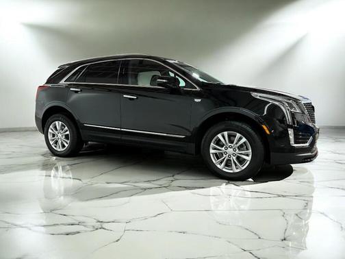2025 Cadillac XT5 Luxury