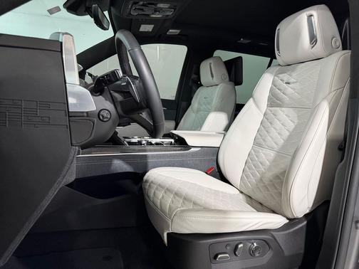 Magnus Metal Frost 2026 Cadillac Escalade V-Series