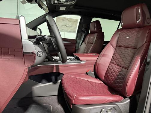 2026 Cadillac Escalade ESV Luxury