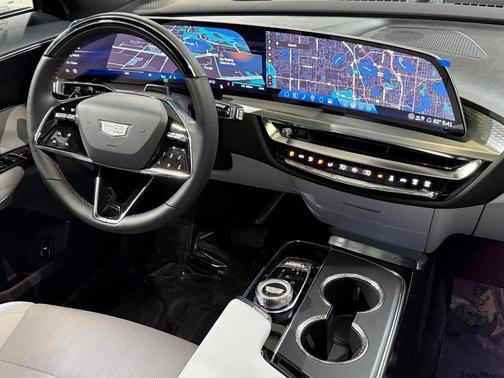 2026 Cadillac LYRIQ Premium Sport