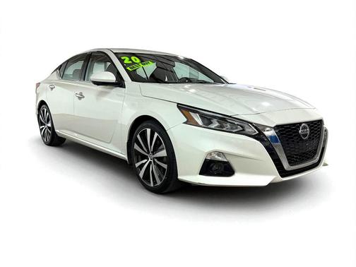 2020 Nissan Altima Platinum FWD