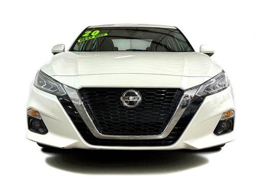 2020 Nissan Altima Platinum FWD