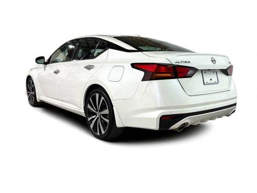 2020 Nissan Altima Platinum FWD