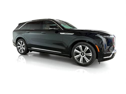 2025 Cadillac Escalade IQ Luxury 2