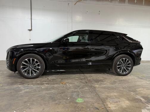 Stellar Black Metallic 2027 Cadillac LYRIQ Sport