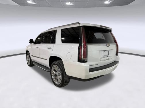 Crystal White Tricoat 2016 Cadillac Escalade Luxury