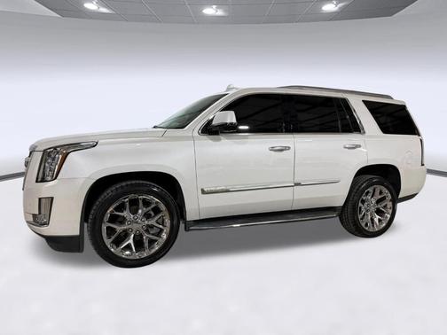 Crystal White Tricoat 2016 Cadillac Escalade Luxury