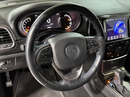 2020 Jeep Grand Cherokee Upland