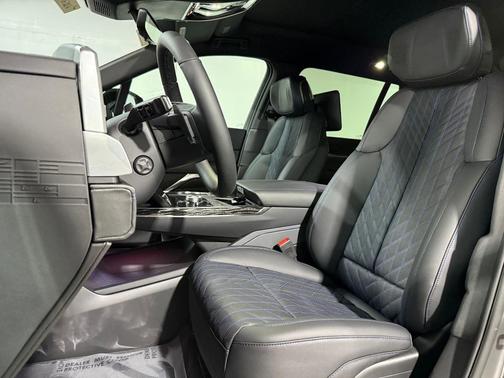 Magnus Metal Frost 2026 Cadillac Escalade IQL Sport