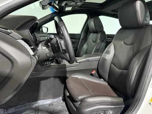 2023 Cadillac CT5 Sport