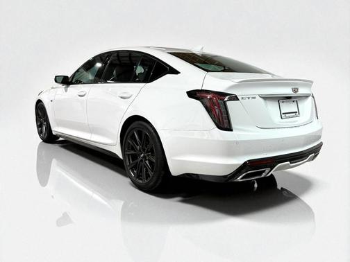 2023 Cadillac CT5 Sport