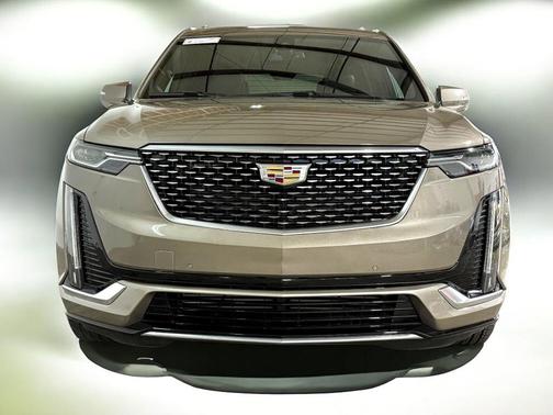 2023 Cadillac XT6 Luxury FWD