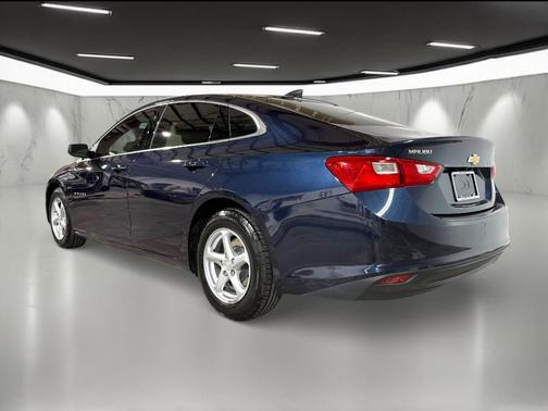 2016 Chevrolet Malibu LS