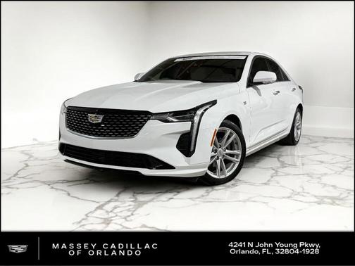 2023 Cadillac CT4 Luxury
