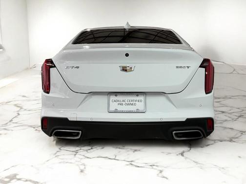 2023 Cadillac CT4 Luxury