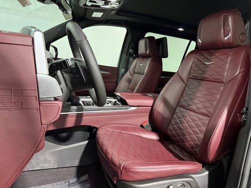 2026 Cadillac Escalade ESV Luxury