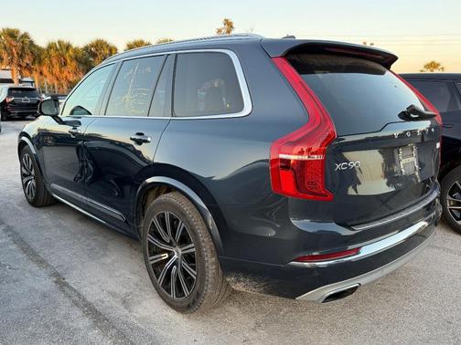 2021 Volvo XC90 Recharge Plug-In Hybrid T8 Inscription 6 Passenger