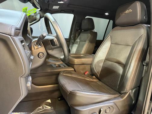 2023 Chevrolet Tahoe 4WD High Country