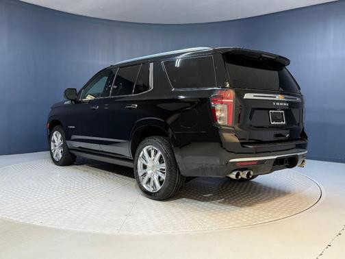 2023 Chevrolet Tahoe 4WD High Country