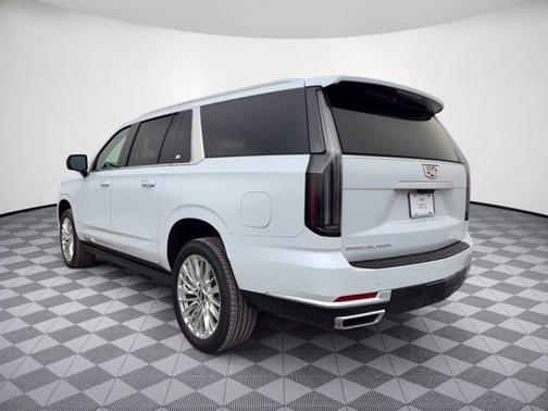 Vibrant White Tricoat 2026 Cadillac Escalade ESV Luxury