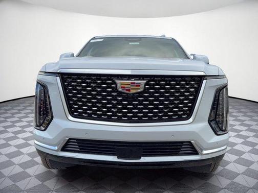 Vibrant White Tricoat 2026 Cadillac Escalade ESV Luxury