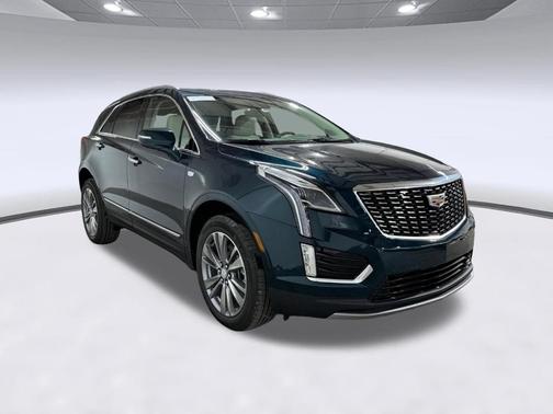 Emerald Lake Metallic 2026 Cadillac XT5 Premium Luxury