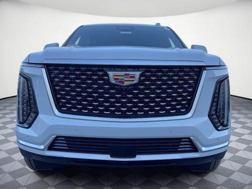 Vibrant White Tricoat 2026 Cadillac Escalade Luxury