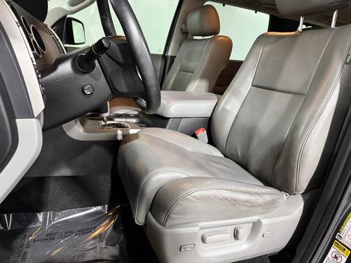 2016 Toyota Sequoia Limited