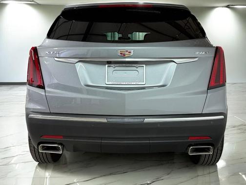 2025 Cadillac XT5 Luxury