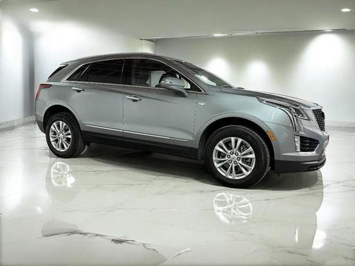 2025 Cadillac XT5 Luxury