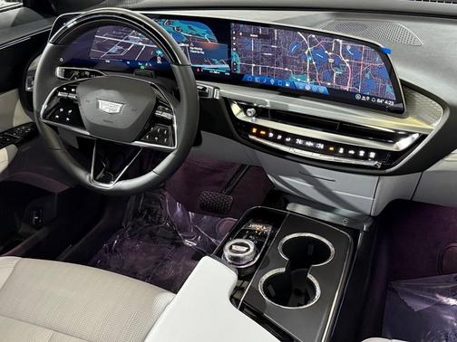 2026 Cadillac LYRIQ Premium Sport