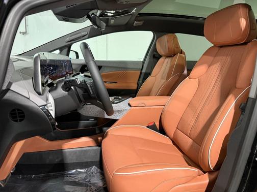 2025 Cadillac OPTIQ Sport 2 AWD