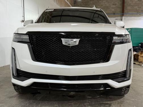 Crystal White Tricoat 2023 Cadillac Escalade Sport
