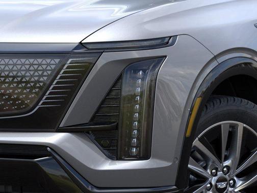 Argent Silver Metallic 2026 Cadillac VISTIQ Sport