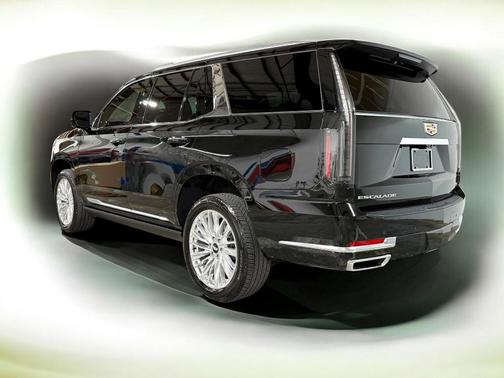 2025 Cadillac Escalade Premium Luxury