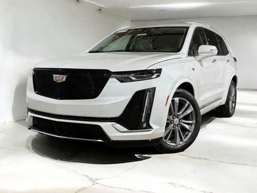 2025 Cadillac XT6 Premium Luxury FWD