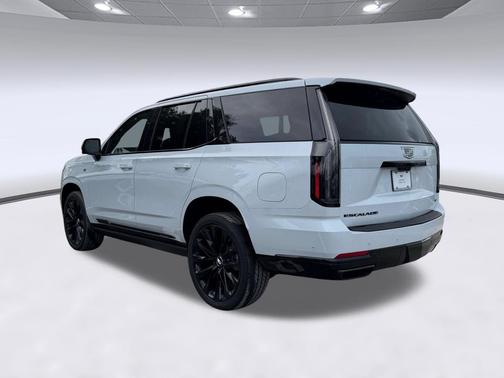 Vibrant White Tricoat 2026 Cadillac Escalade Sport Platinum