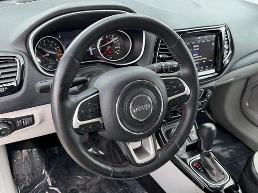 White Clearcoat 2018 Jeep Compass Limited
