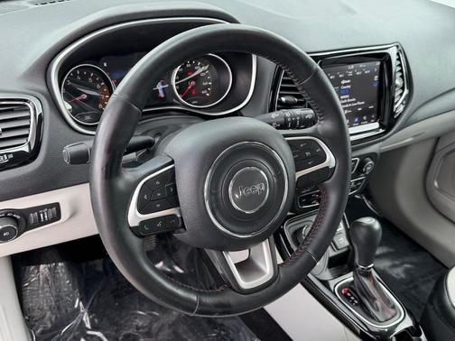 White Clearcoat 2018 Jeep Compass Limited