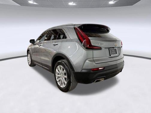 Argent Silver Metallic 2023 Cadillac XT4 Luxury