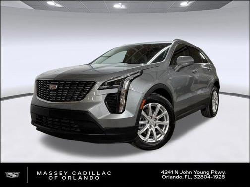 Argent Silver Metallic 2023 Cadillac XT4 Luxury